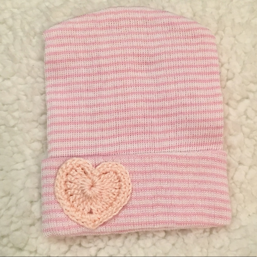 .Newborn Girl Hospital PINK Beanie with HEART.